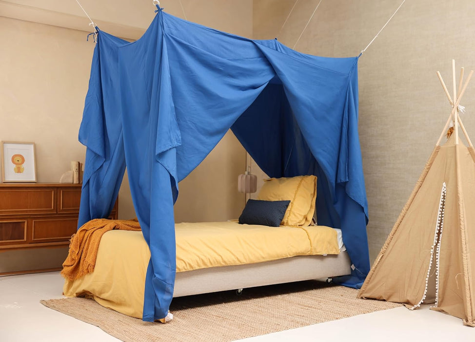 Blue rectangular mosquito net with storage bag and full coverage