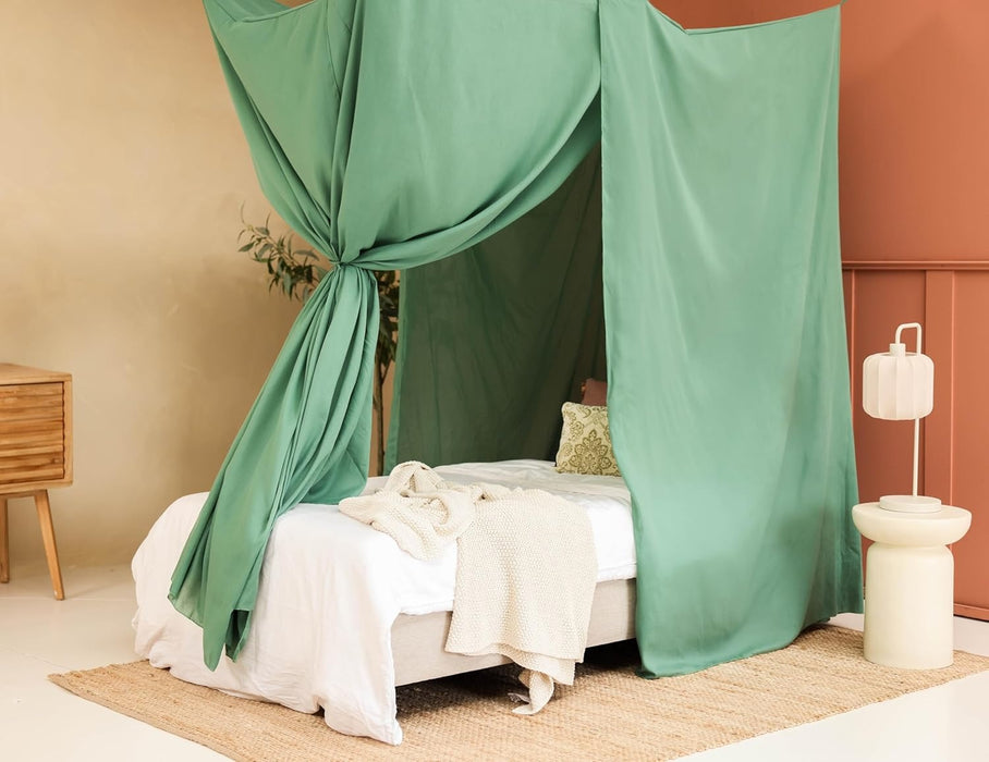 Breathable green mosquito net for adults and teens bedroom
