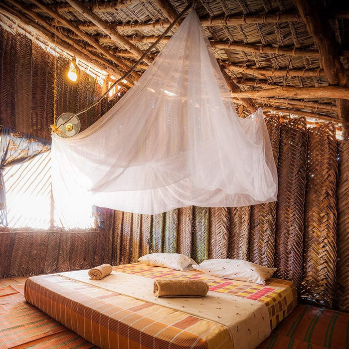 No-opening mosquito net for complete bedroom insect protection
